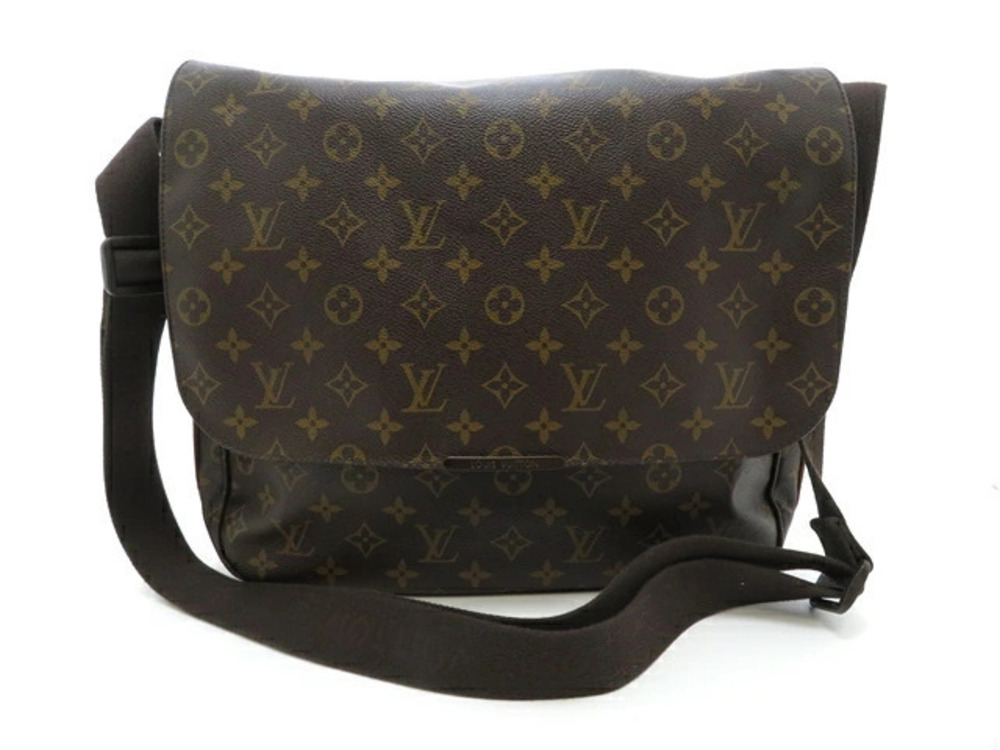 LOUIS VUITTON Monogram Messenger Bobour around bag shoulder